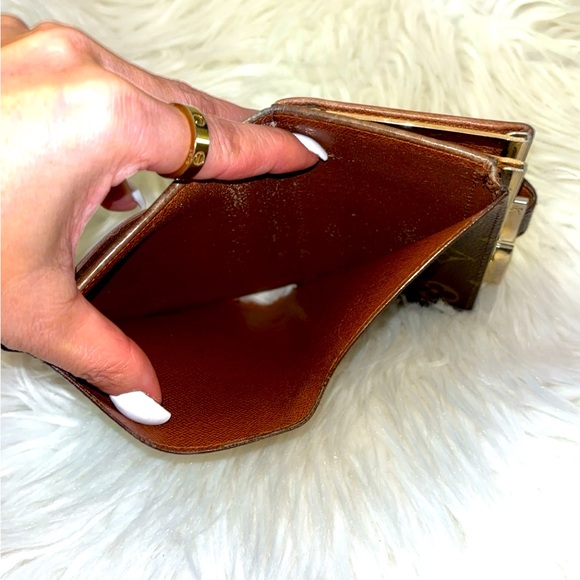 Louis Vuitton Kiss Lock Mono Wallet! Serial number: SD0915 - Picture 10 of 11